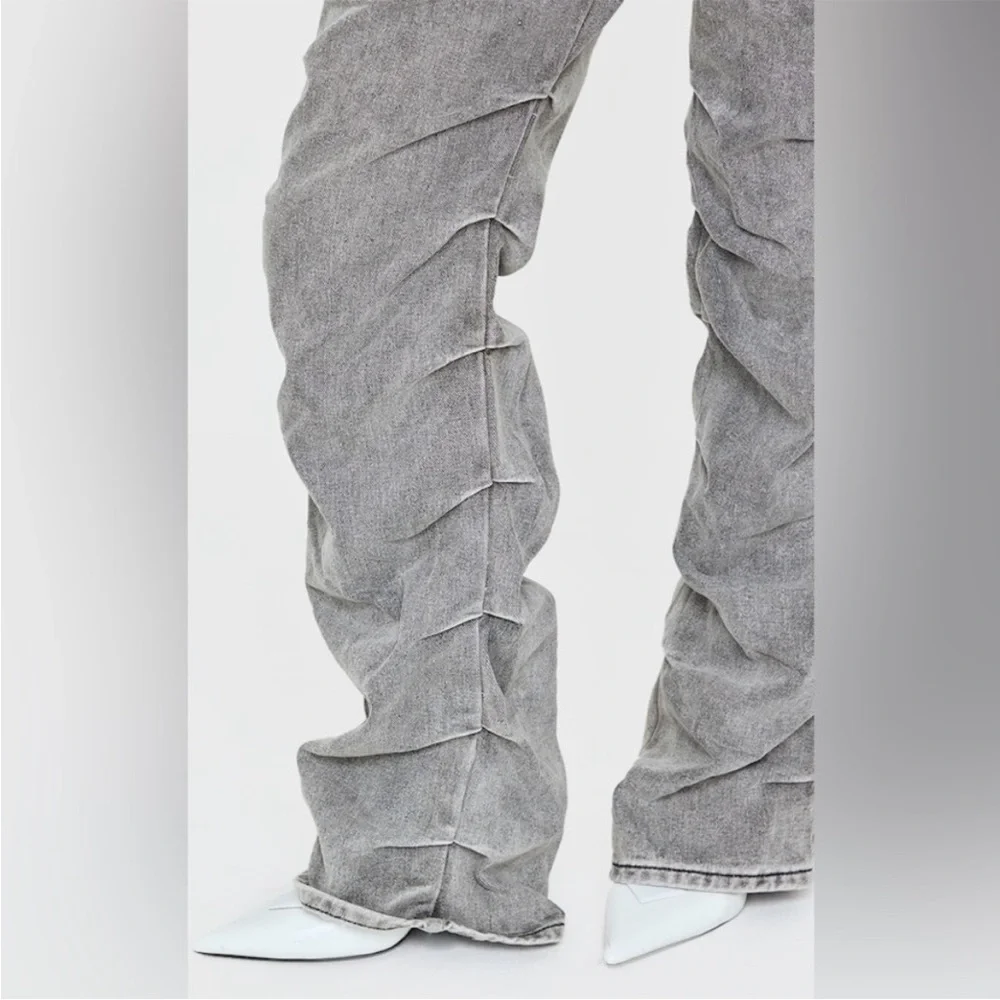 PrettyLittleThing Gray‎ Washed Straight Leg Jeans